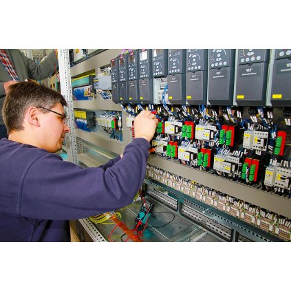 Poznaj czym jest BMS